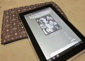 Reading The Family Man webcomic on an ios Device Asus Tablet